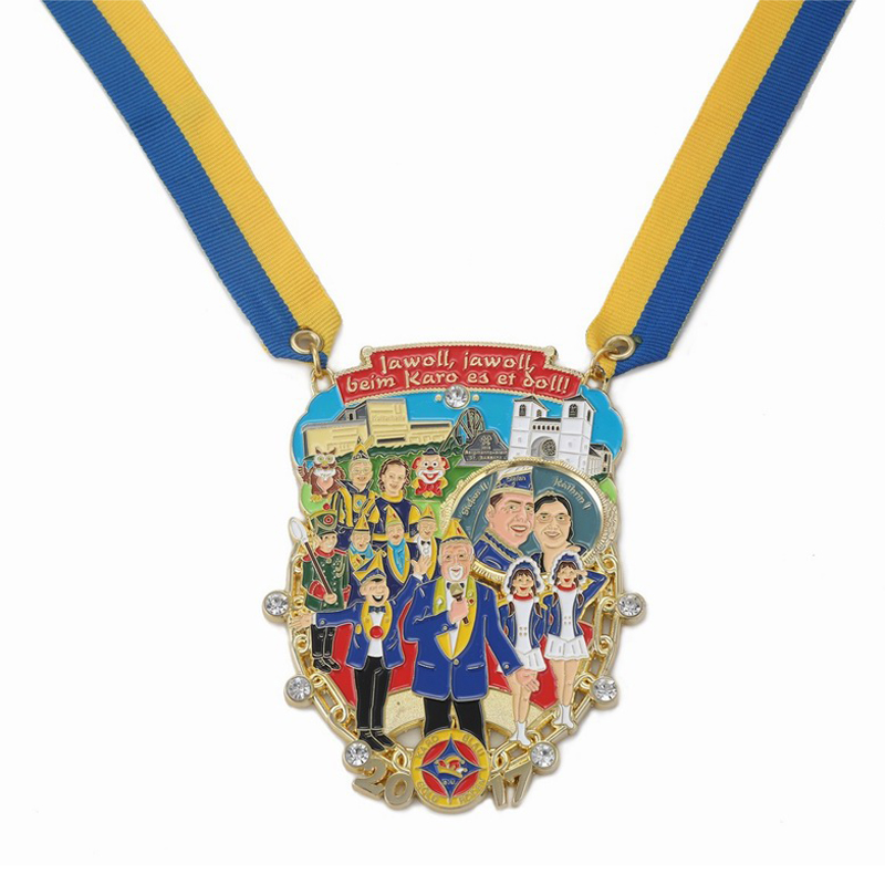 Good Quality Custom 3D Die Irregular Antique Gold Metal Sport Commemorative Ribbon Medal