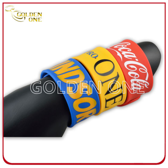 Fashion Custom Segmented Color Concave Logo Silicone Rubber Bracelet