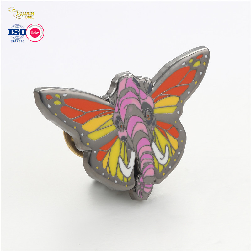 Customized Die Stamped Staples Name Tags Engraved Gold Plated Metal