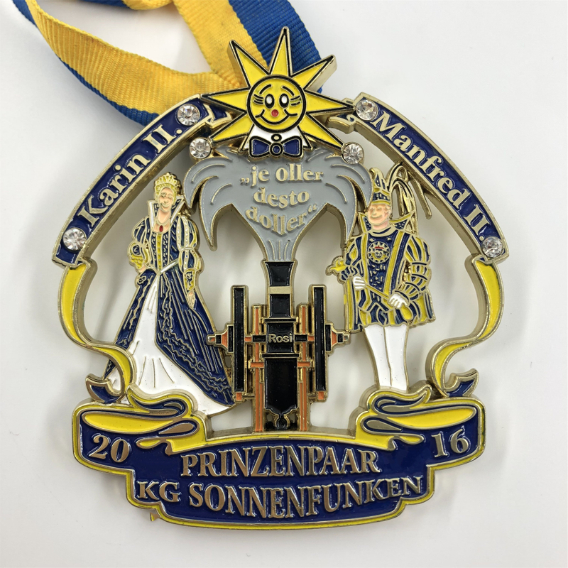 Final Fantasy Custom Hard Enamel Saint Medal Laser Logo Rugby Medal Fill In Color Metal Orden Karneval Medallion 